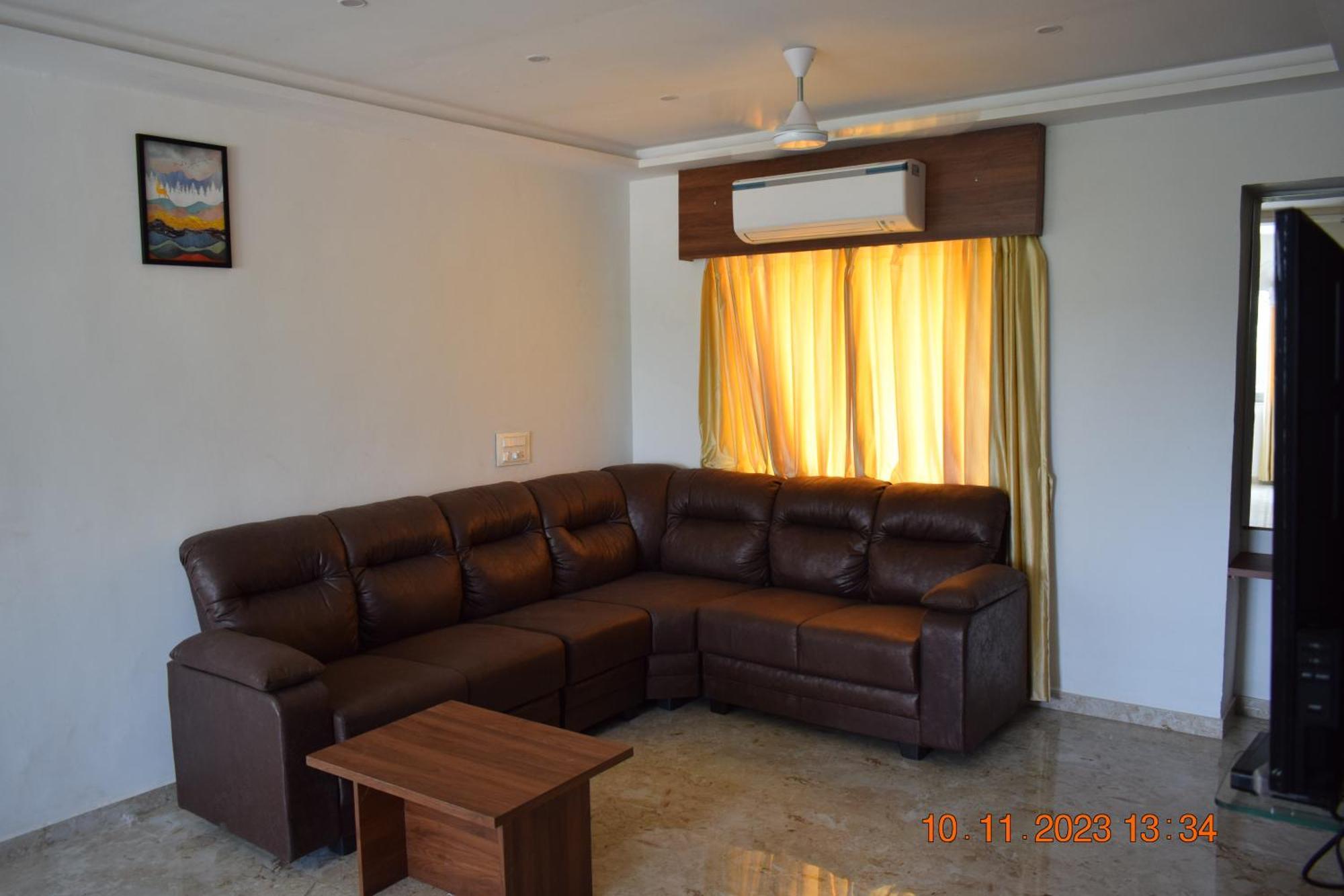 Leela Bizotel Junagadh Exterior foto