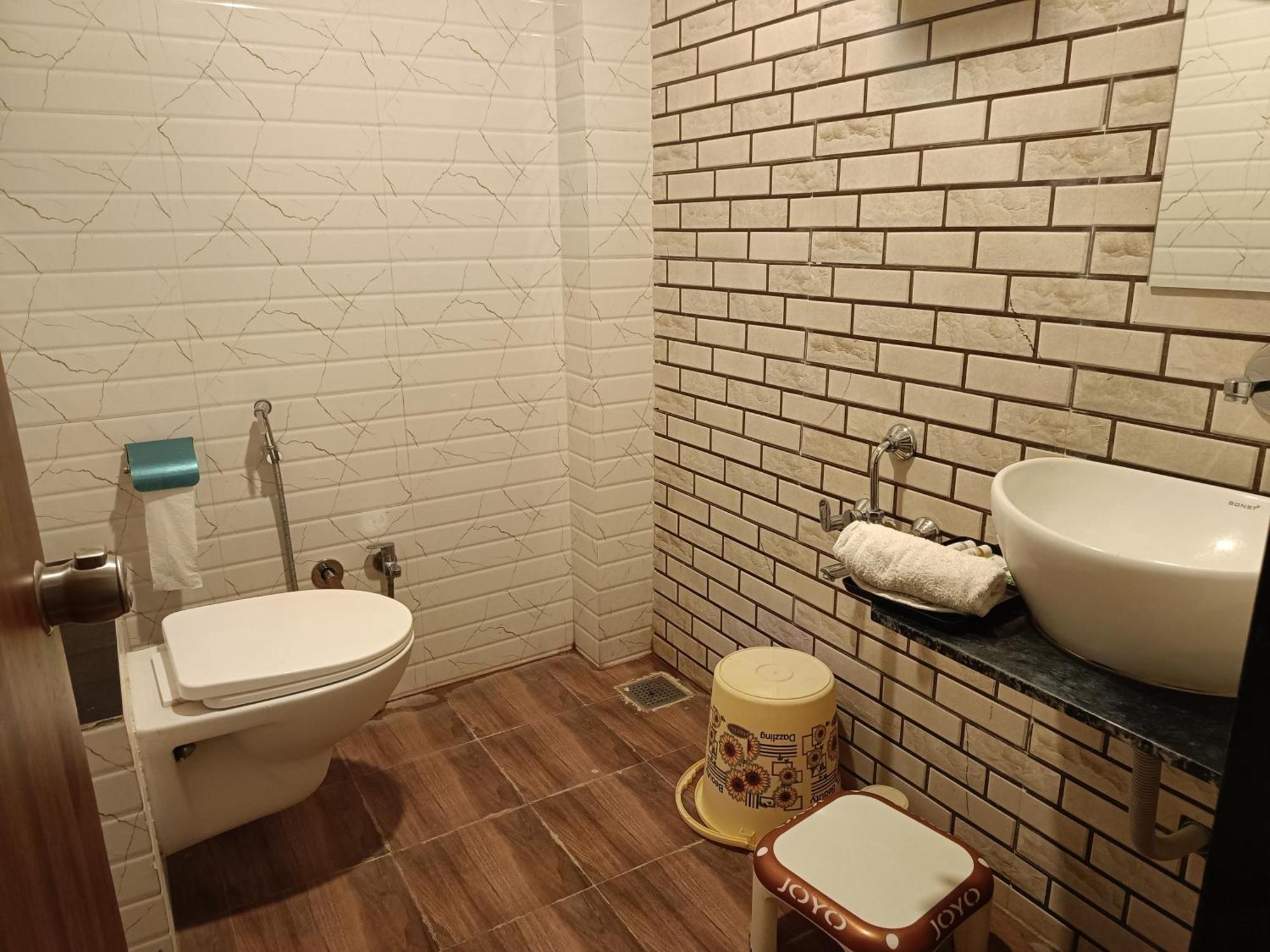 Leela Bizotel Junagadh Zimmer foto